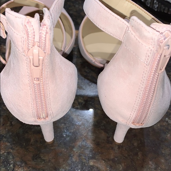 Lovely Brand new Dress shoes . - Picture 4 of 7